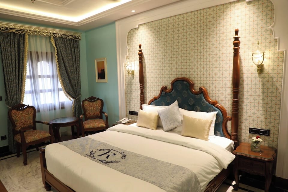 Superior Double Room, 1 King Bed, City View | In-room safe, WiFi (free)