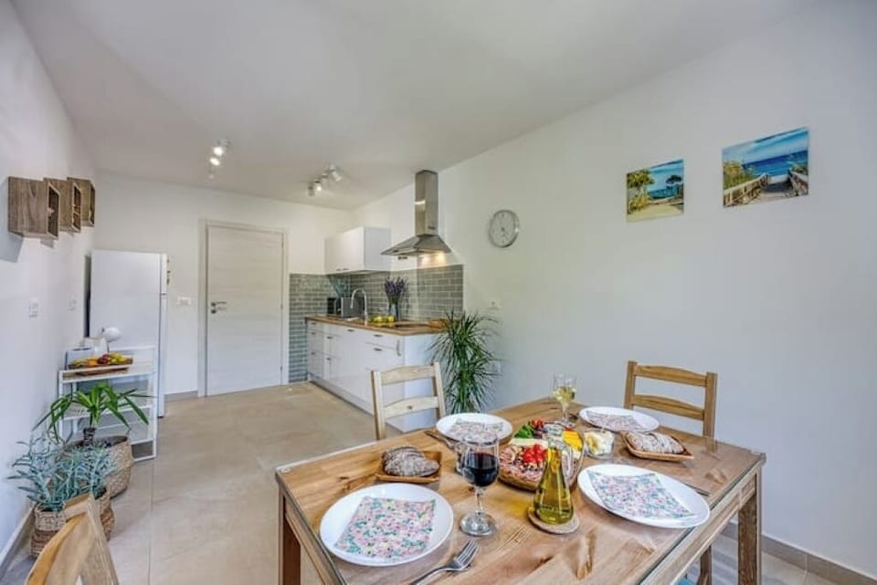 Kitchen and Dinning Room.