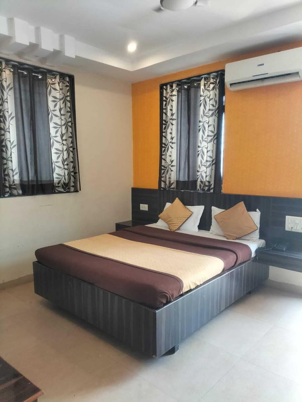 Deluxe Double Room | Soundproofing, free WiFi, bed sheets