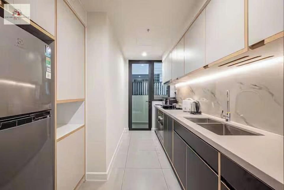 Design Apartment, 2 Bedrooms, City View | Private kitchen | Fridge, microwave, stovetop, dishwasher