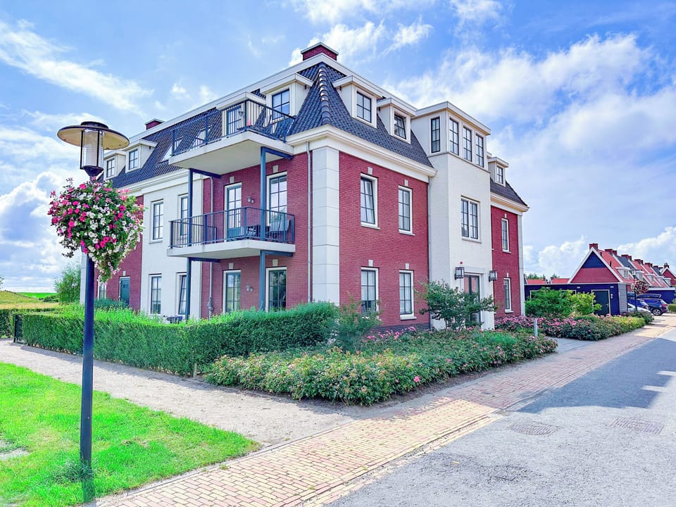 Holiday Home Exterior [summer]