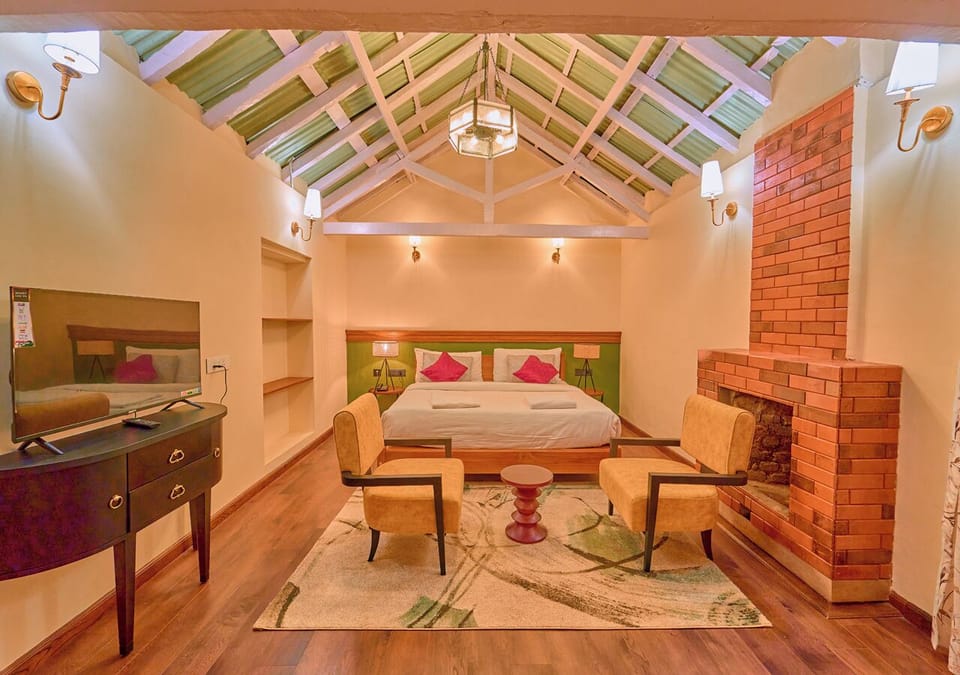 Classic Suite | Desk, laptop workspace, soundproofing, free WiFi