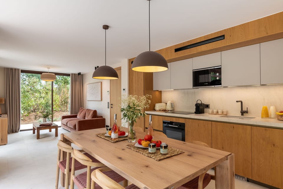 Family Apartment | Living area | Flat-screen TV