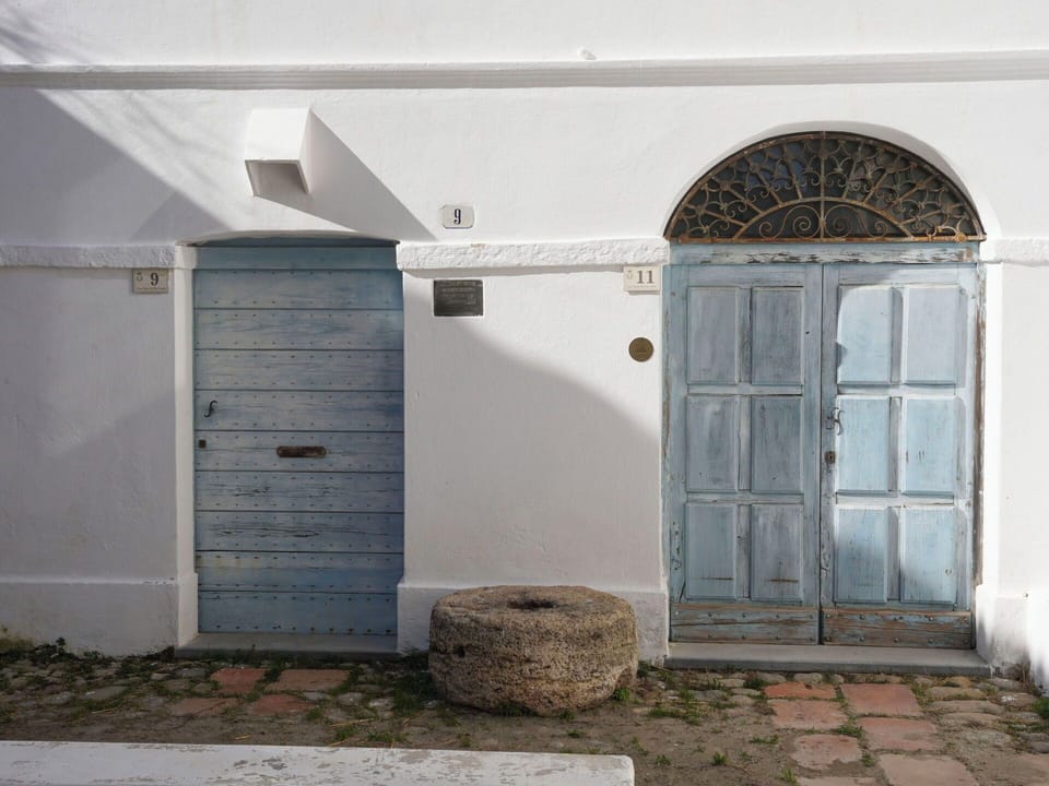 Wall, Door, Home Door, Arch, Composite Material, Concrete, Plaster, Paint