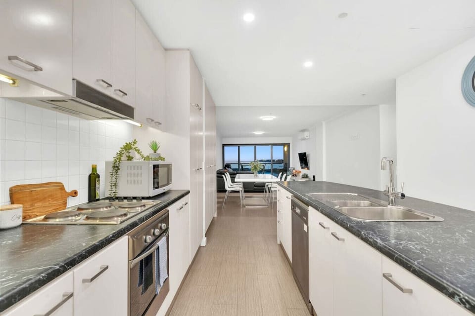 Well-equipped Kitchen