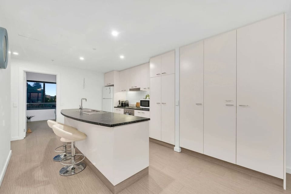 Well-equipped Kitchen