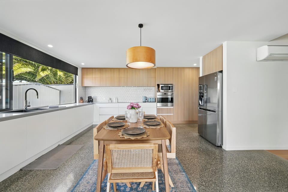 Luxury House, Beach View | Private kitchen | Espresso maker, coffee/tea maker, full-size fridge, microwave
