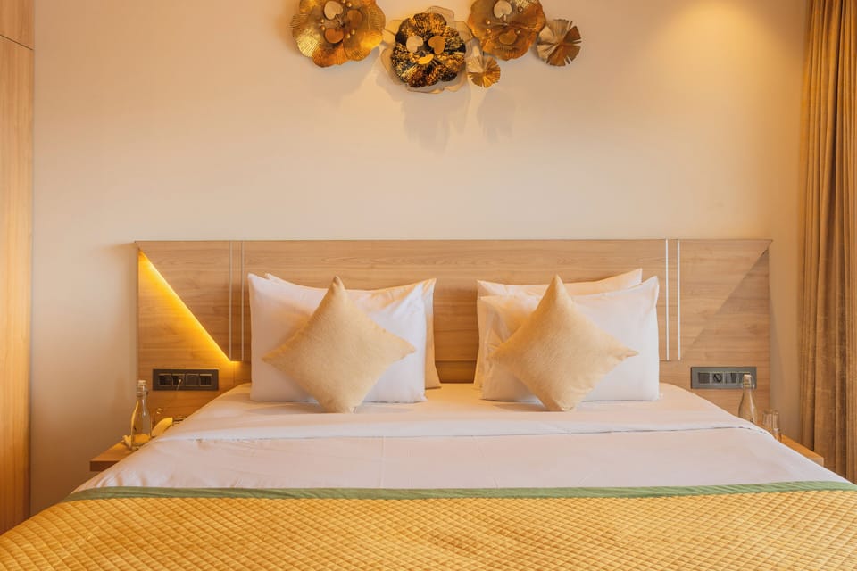 Standard Suite, Balcony, Beach View | Desk, laptop workspace, iron/ironing board, free WiFi