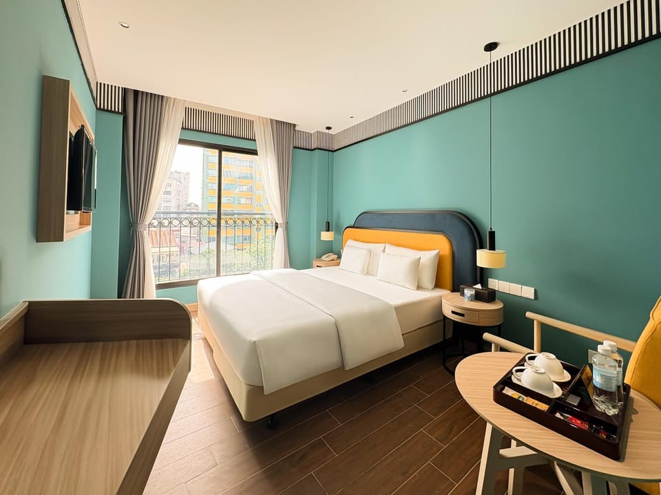 Deluxe City view Double | Minibar, in-room safe, desk, blackout drapes