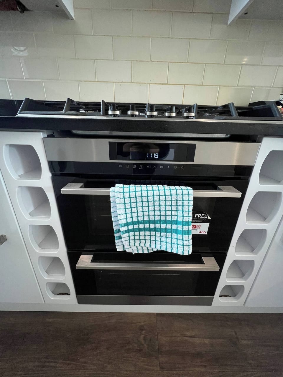Apartment, 2 Bedrooms | Private kitchen