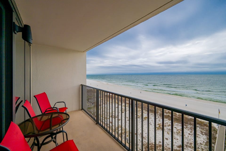 Condo, 1 Bedroom | Property grounds