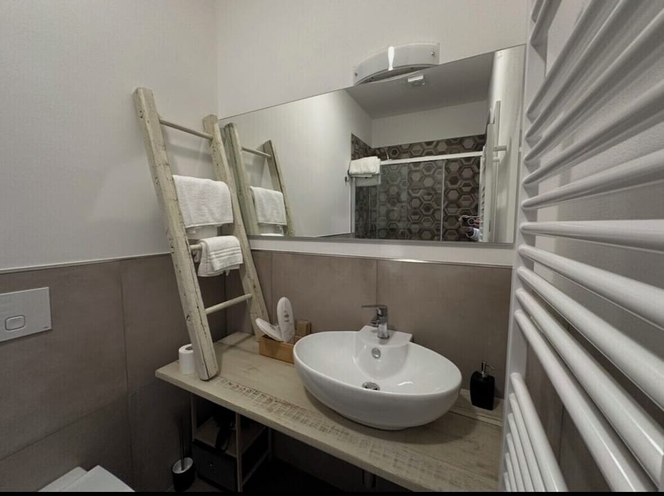 Deluxe Triple Room, Mountain View | Bathroom | Bathrobes, slippers