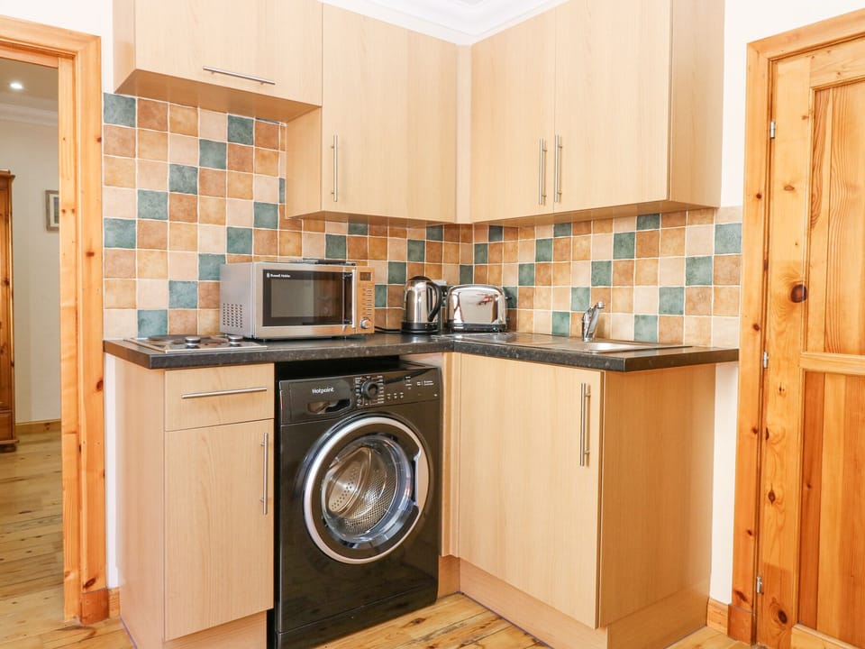 Fridge, microwave, toaster, cookware/dishes/utensils