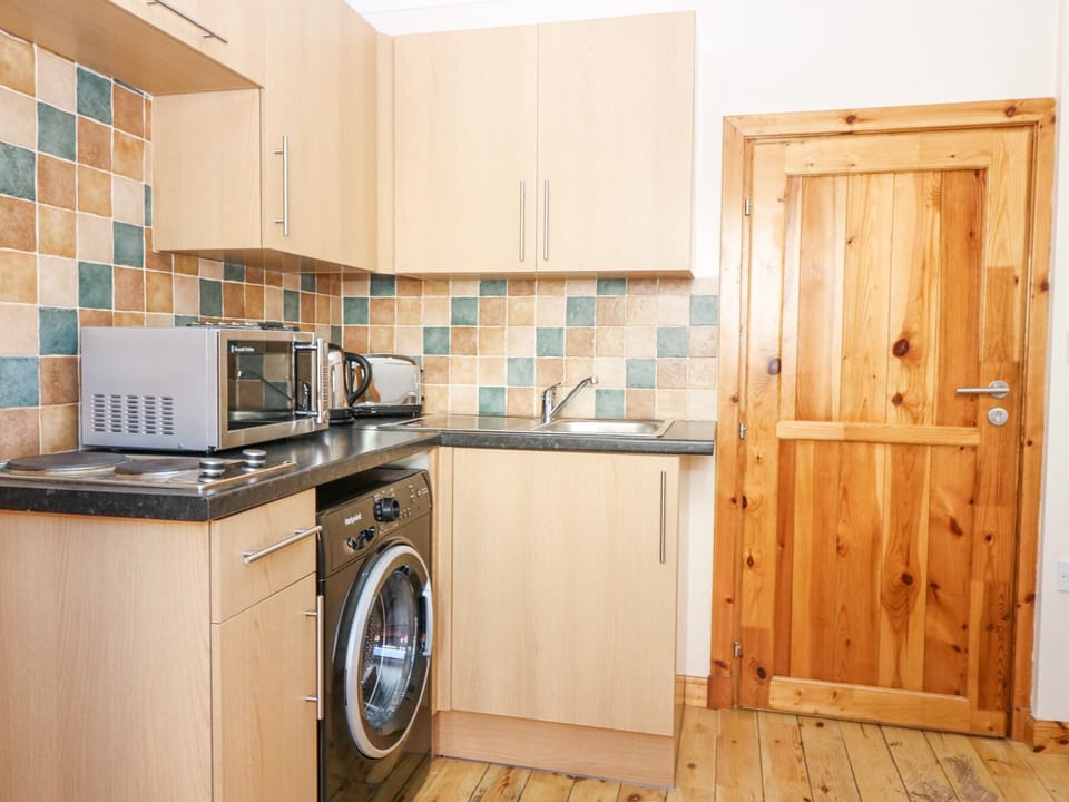 Fridge, microwave, toaster, cookware/dishes/utensils