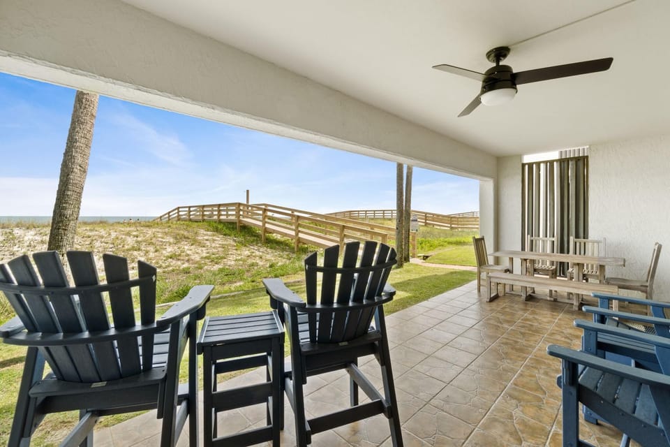 Condo, Multiple Beds (Shipwatch A104) | Outdoor dining