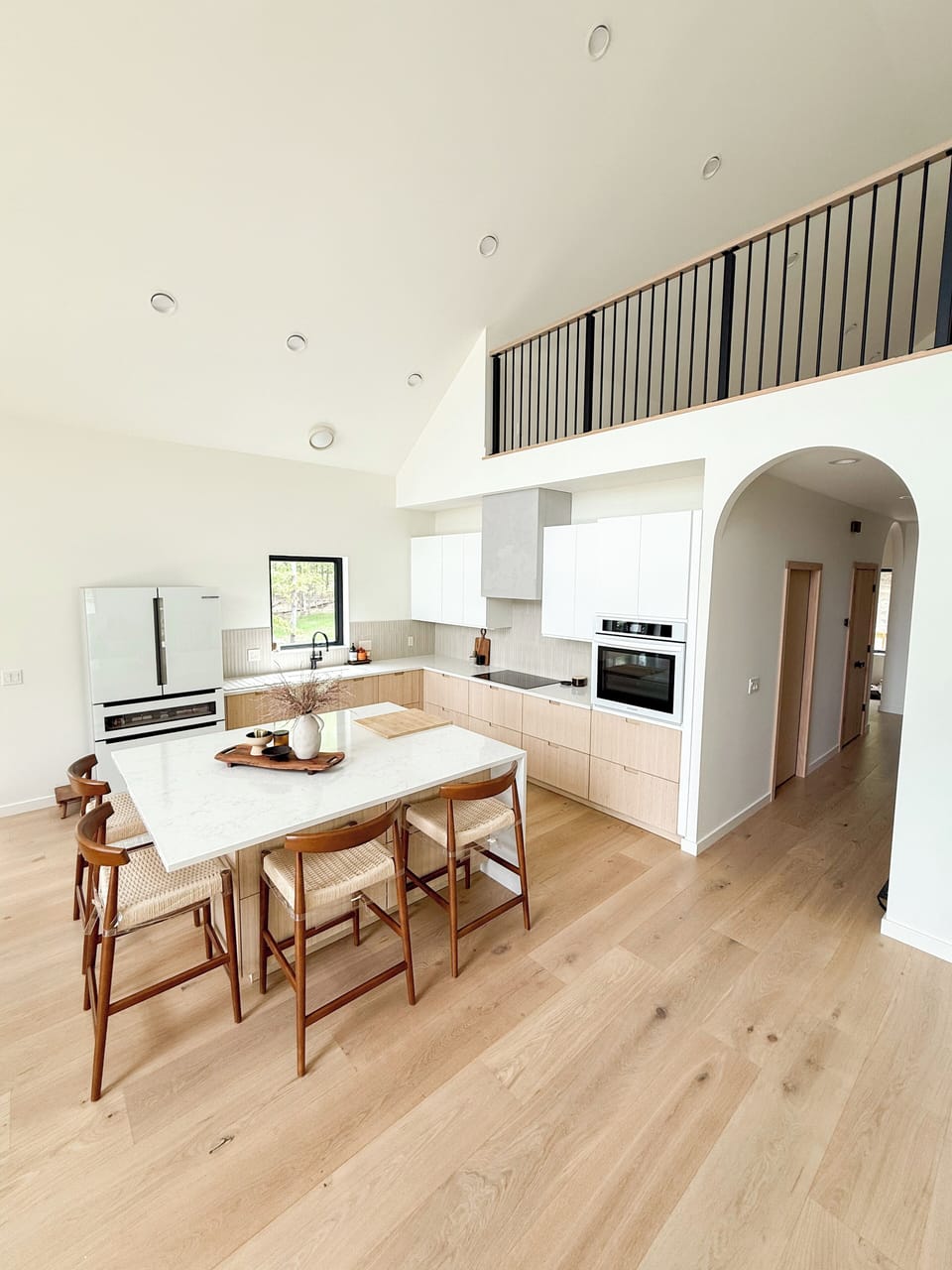 Primary bedroom + private entrance + private ensuite