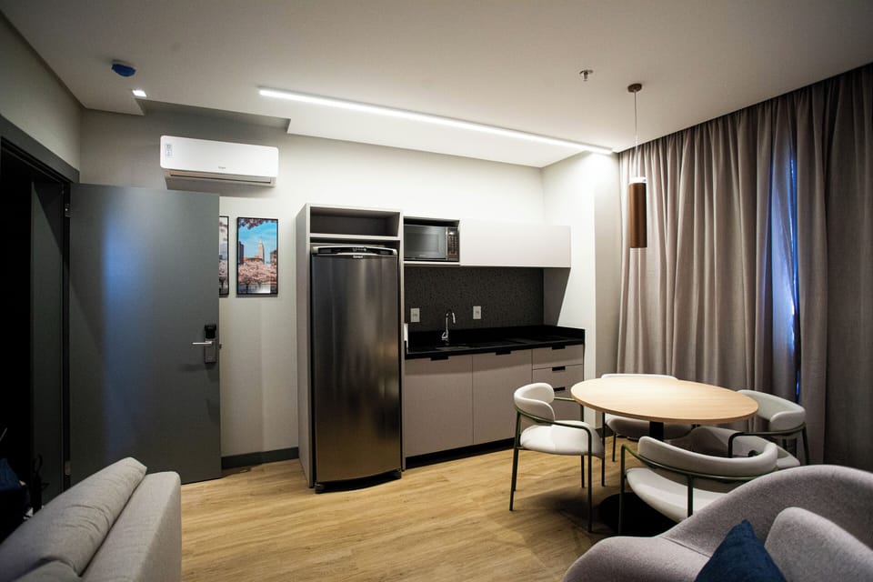 Fridge, microwave, stovetop