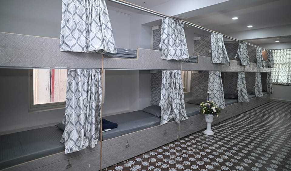 Economy Shared Dormitory | Free WiFi