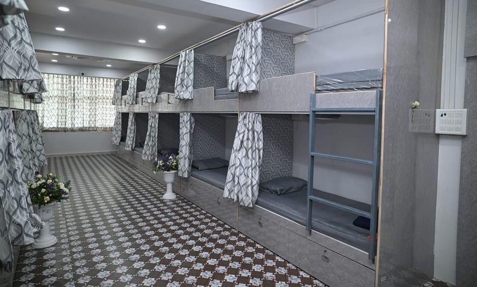 Economy Shared Dormitory | Free WiFi