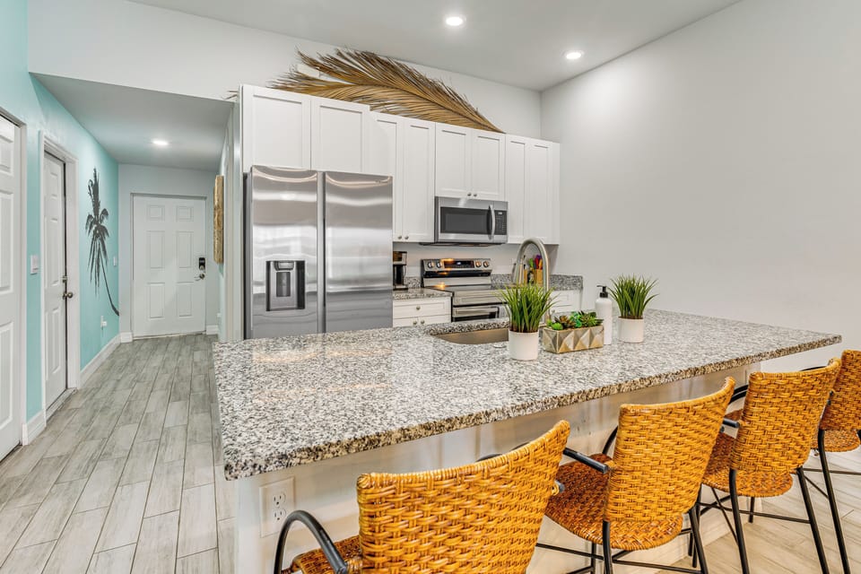 Kitchen | Cooking Basics | Drip Coffee Maker | Microwave | Blender