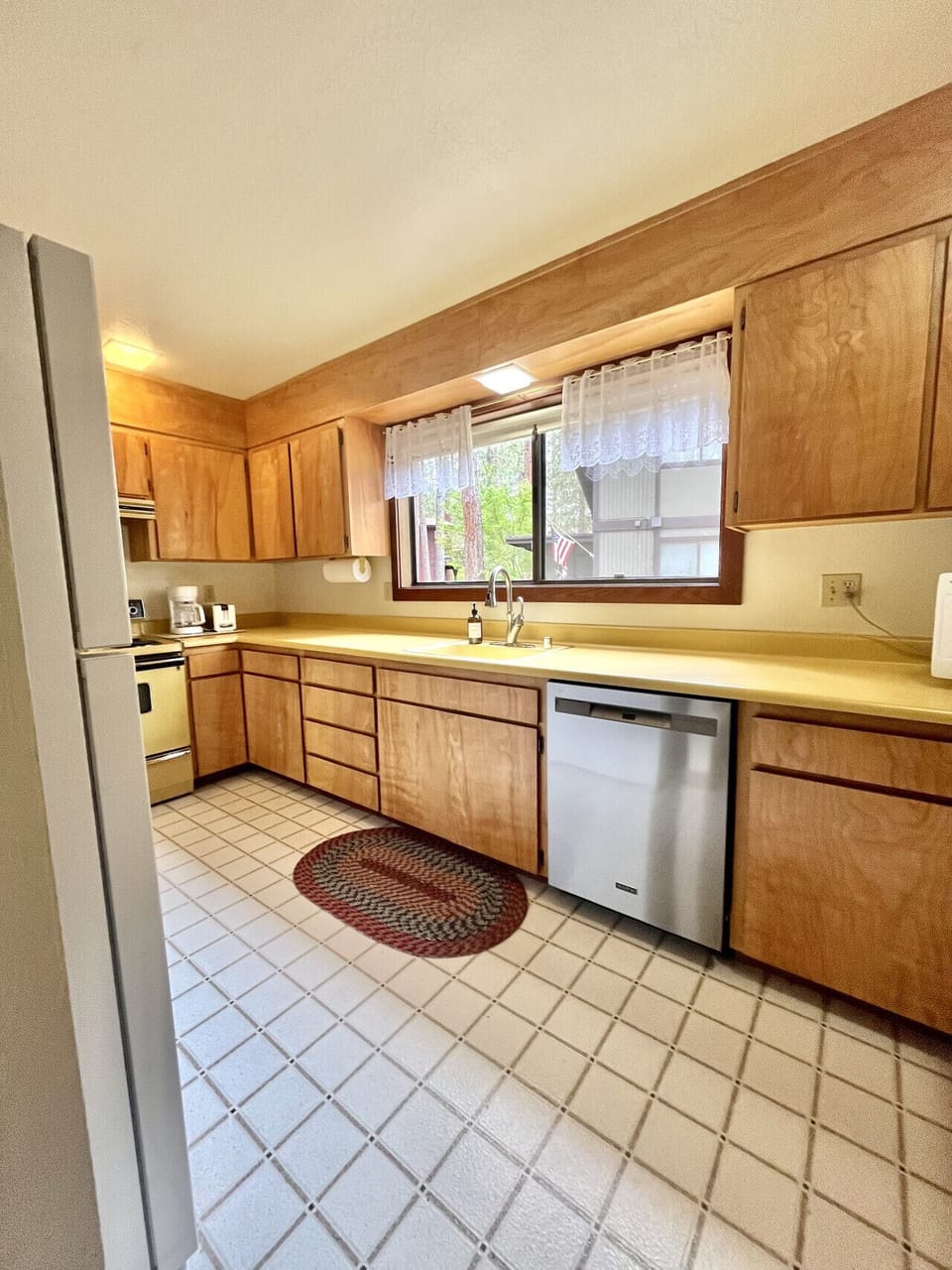 Fully stocked kitchen