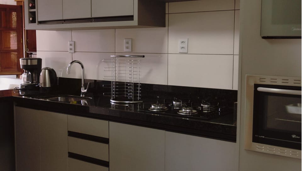 Family Apartment | Minibar, individually furnished, laptop workspace, blackout drapes