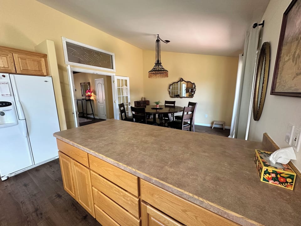 Large kitchen counter space for food prep, games and connecting
