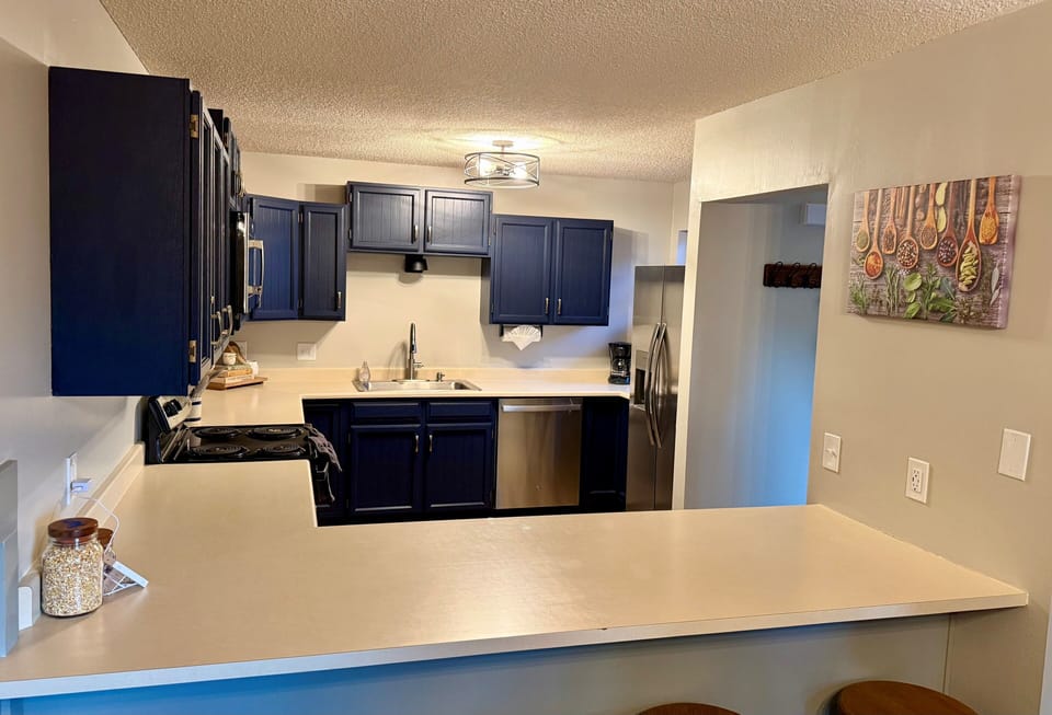 fully stocked kitchen