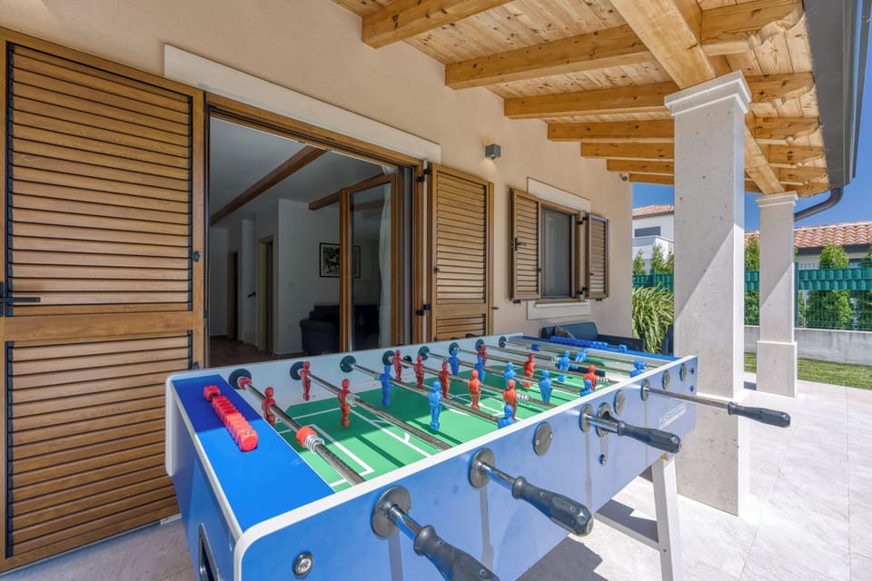 Table Tennis