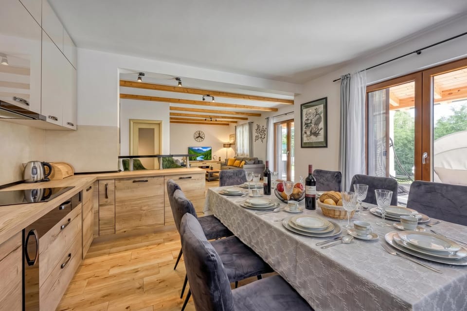 Kitchen and dining area