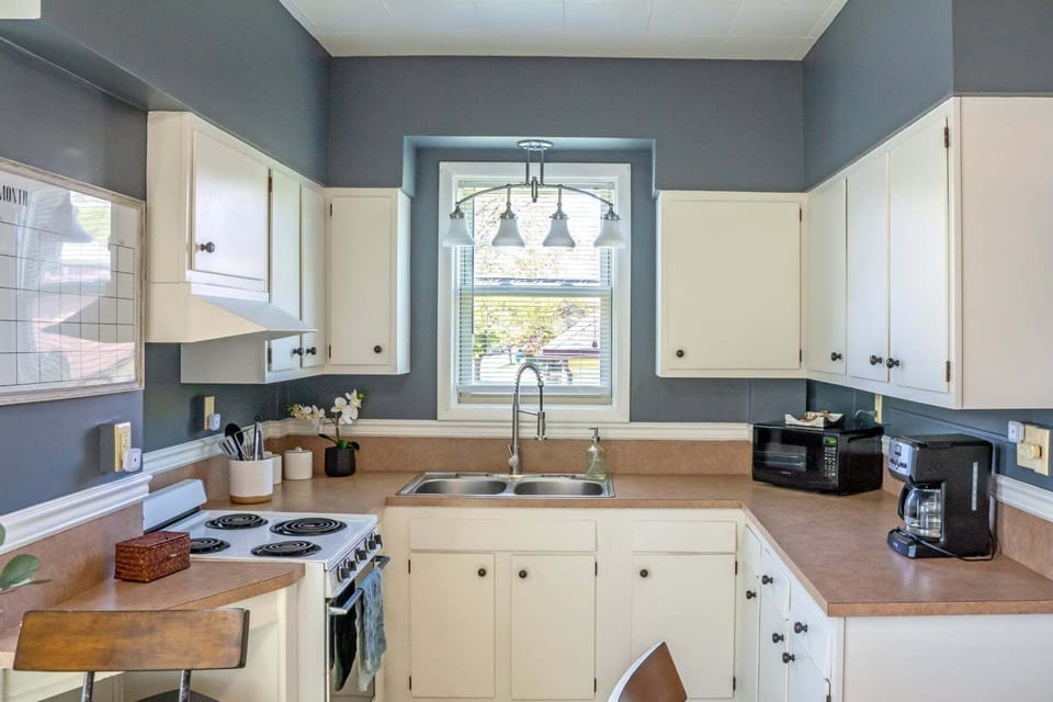 Full kitchen with plenty of pots and pans for cooking your favorite meals.