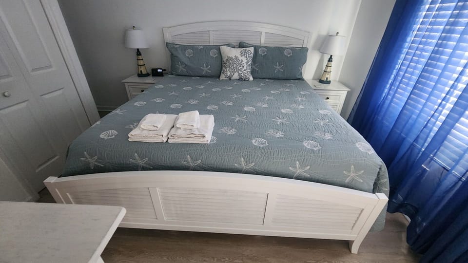 King Size Master Bed.  New Mattress
