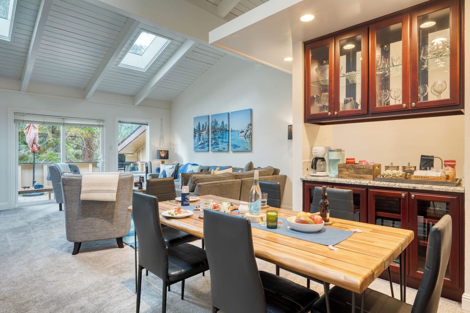 Vaulted ceilings and skylights.