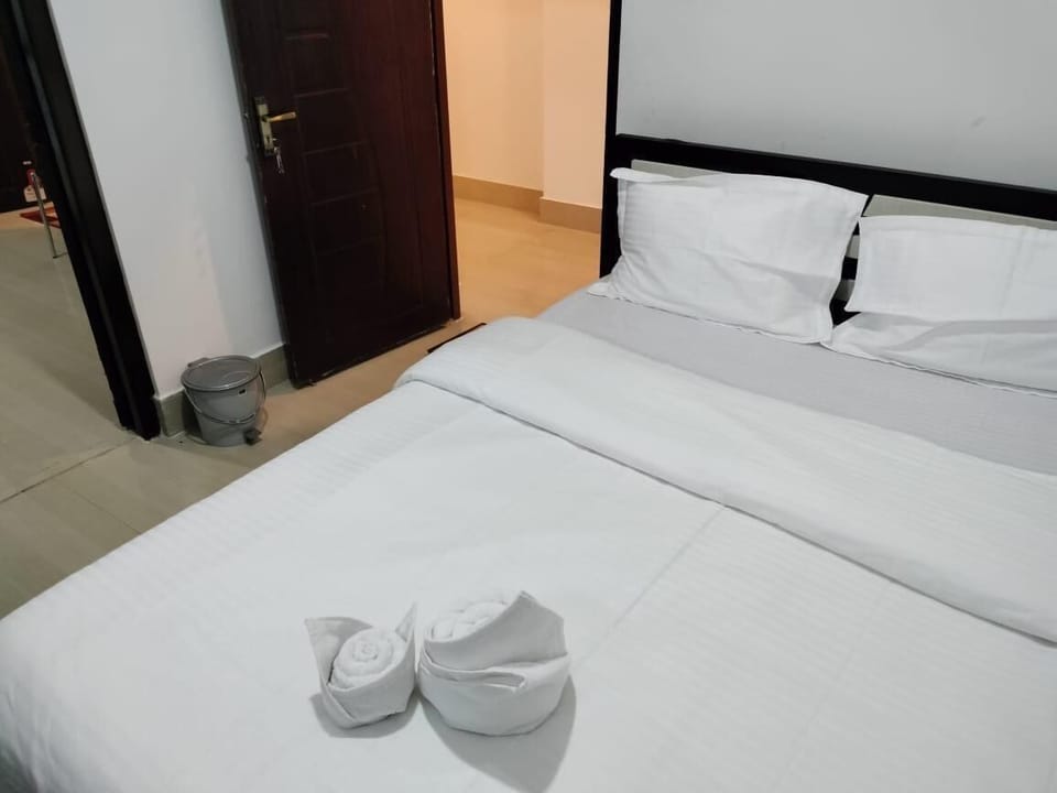 Standard Double Room | Soundproofing, free WiFi, bed sheets