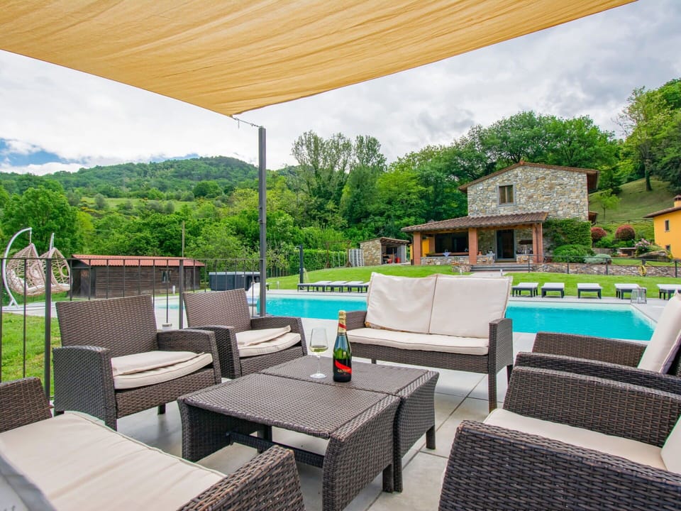 Swimming Pool, Outdoor Furniture, Resort, Furniture, Leisure, Eco Hotel, Shade, Patio, Outdoor Table, Chair
