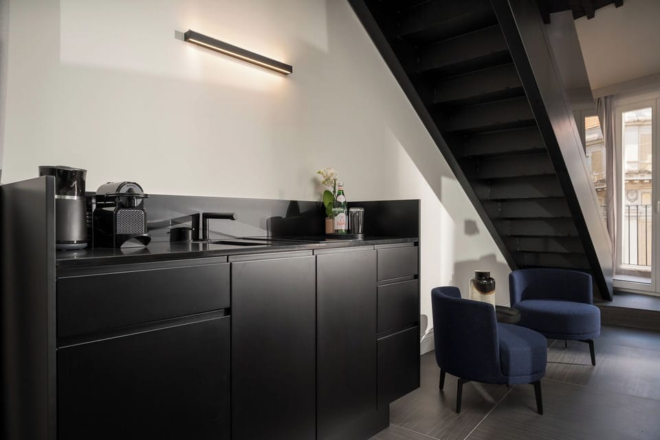Grand Suite | Premium bedding, down comforters, memory foam beds, minibar