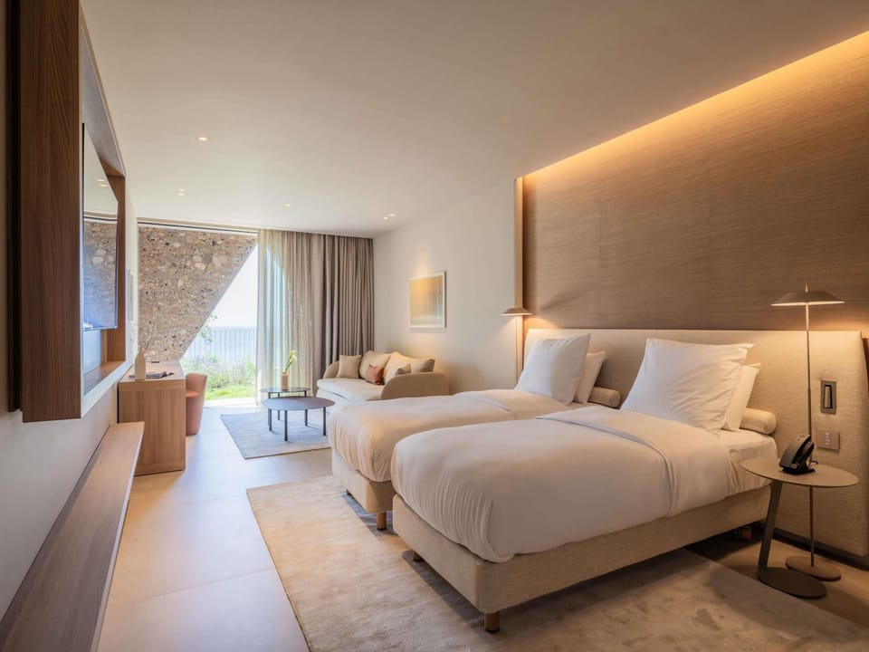 Deluxe Triple Room, Multiple Beds | Premium bedding, in-room safe, free WiFi, bed sheets