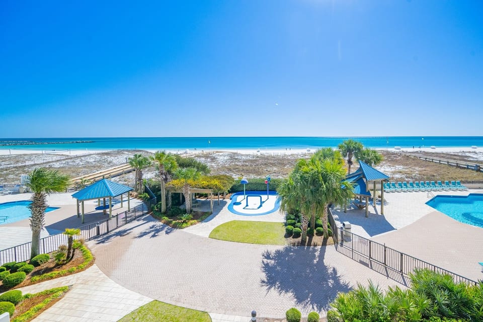 Condo, 3 Bedrooms | Pool | Indoor pool, outdoor pool