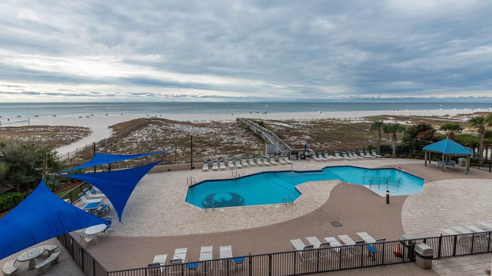 Condo, 2 Bedrooms | Pool | Indoor pool, outdoor pool