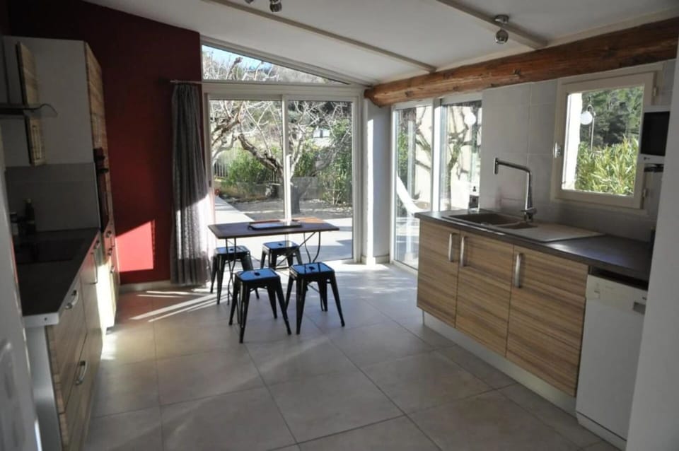 Superior Villa, Patio, Mountain View (Les Lauriers) | Private kitchen | Full-size fridge, microwave, oven, dishwasher