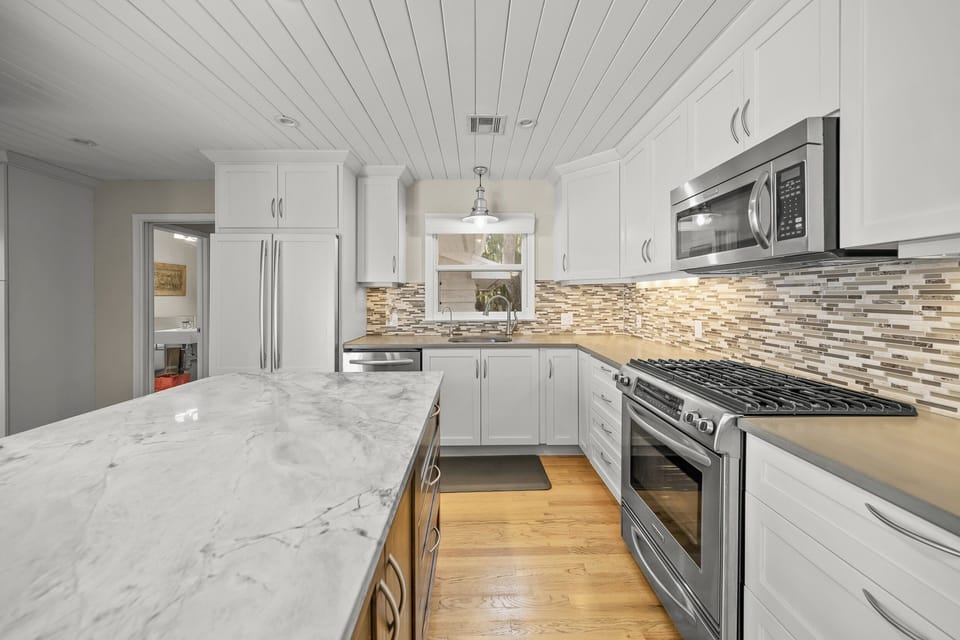 The Shaded Sanctuary - Siesta Key Luxury Rental Properties