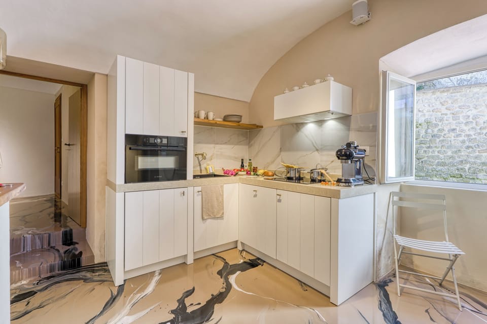 Honeymoon Apartment, Multiple Bedrooms (Boutique Apartment Casa Del Nobile) | Private kitchen | Fridge, oven, stovetop, cookware/dishes/utensils