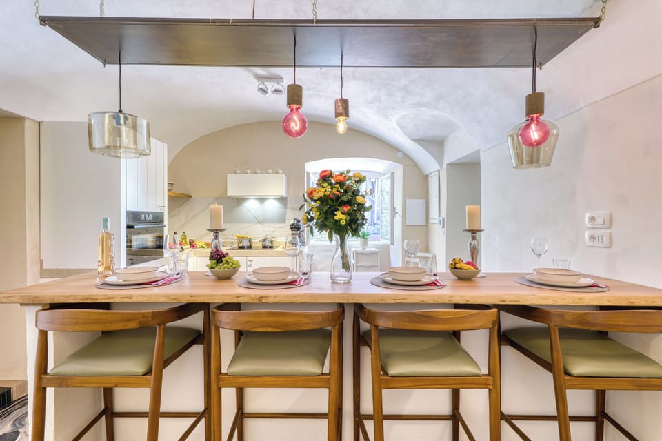 Honeymoon Apartment, Multiple Bedrooms (Boutique Apartment Casa Del Nobile) | Dining