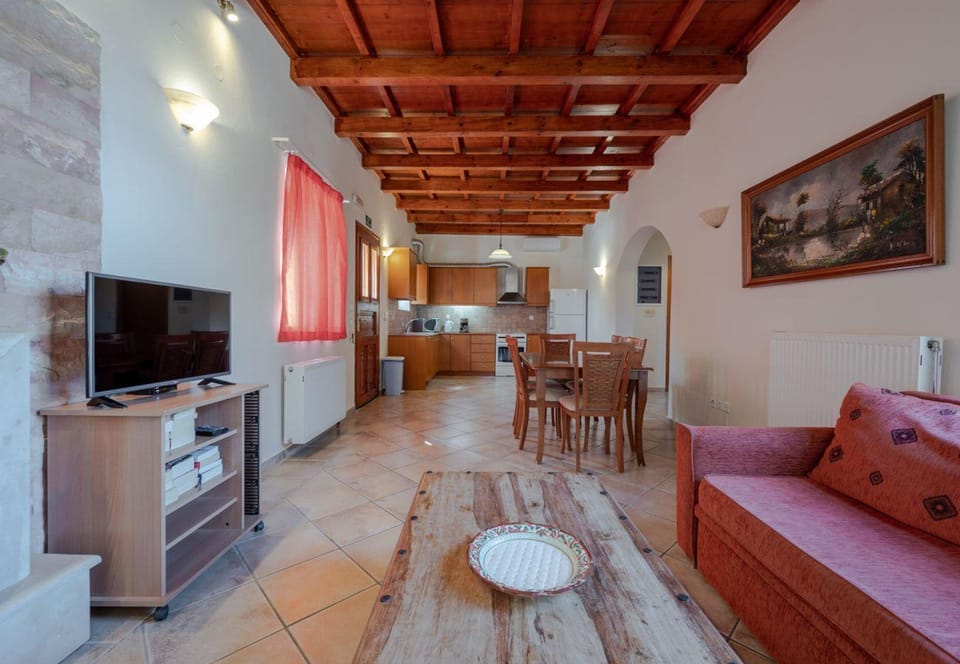 House | 3 bedrooms, soundproofing
