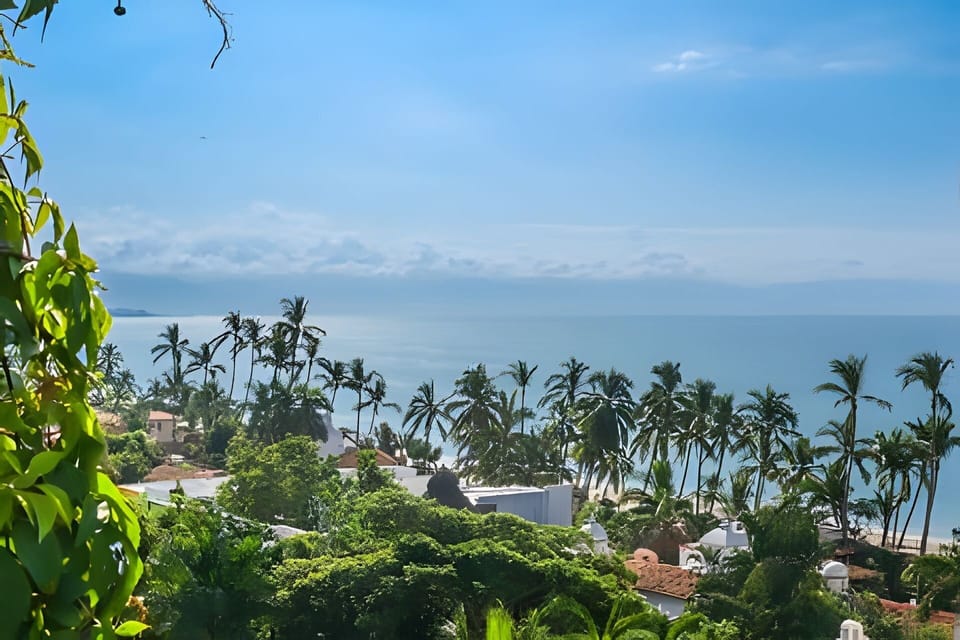 Street view,City view,Landmark view,Sea view