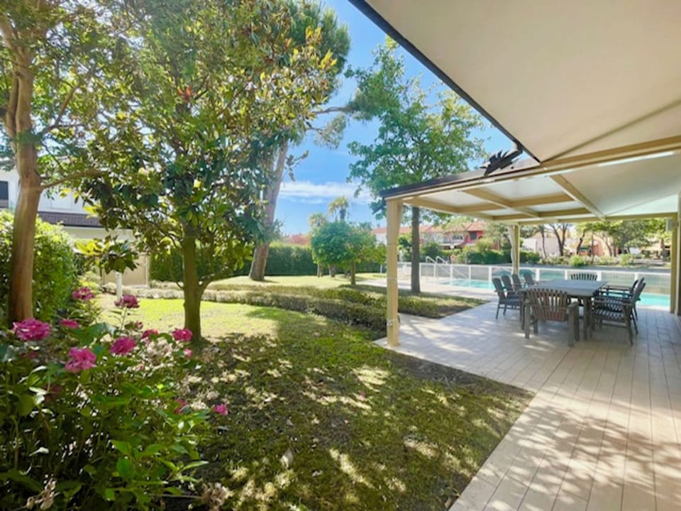 Villa, 4 Bedrooms, Private Pool, Garden View | Garden
