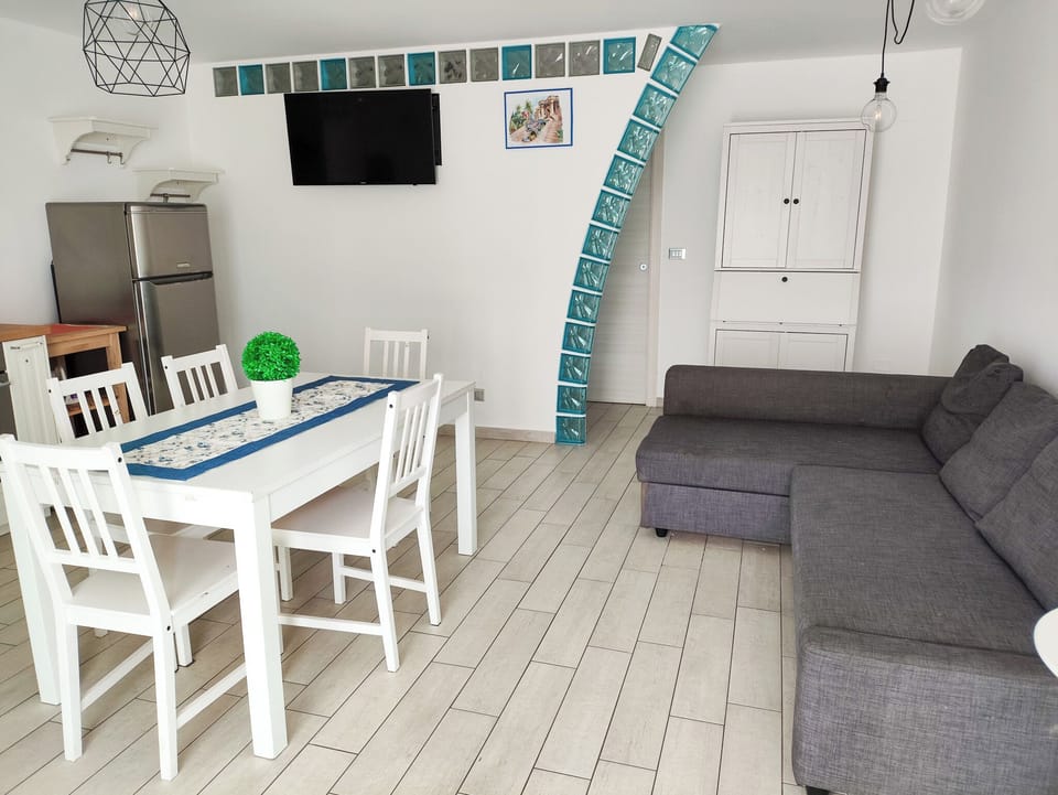 Apartment | Private kitchen | Coffee/tea maker