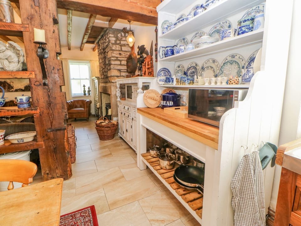 Fridge, microwave, dishwasher, electric kettle