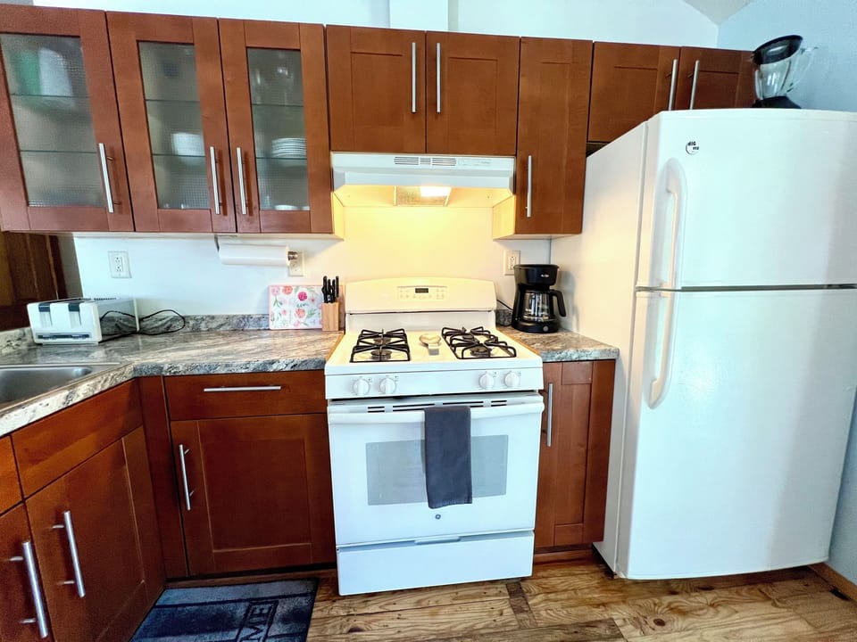 Amenity filled kitchen