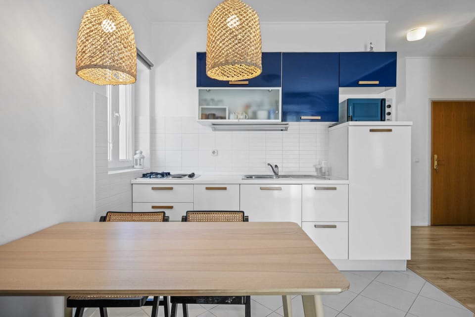 Apartment (One-Bedroom Apartment With Pool) | Private kitchen | Fridge